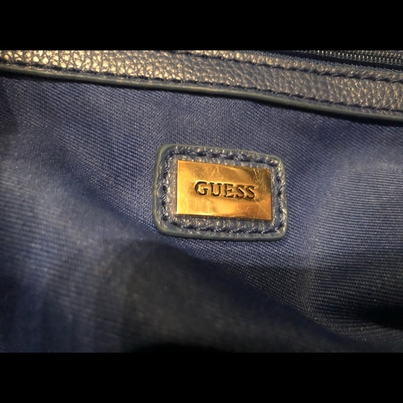 Guess blue hand bag - Picture 6 of 7